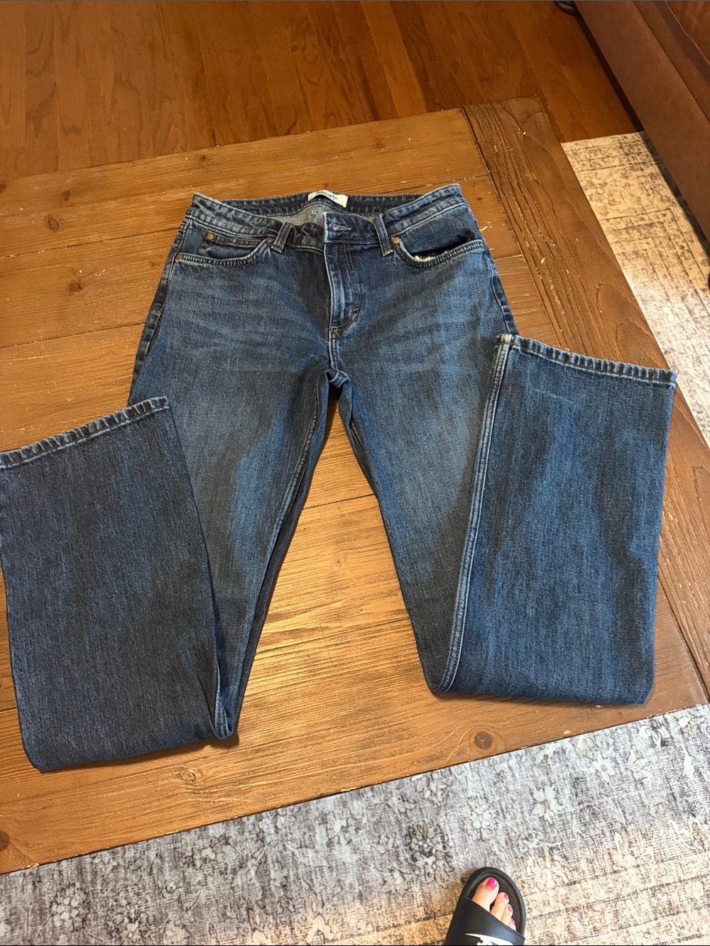 Wrangler Relaxed Fit Women's Blue Denim Jeans